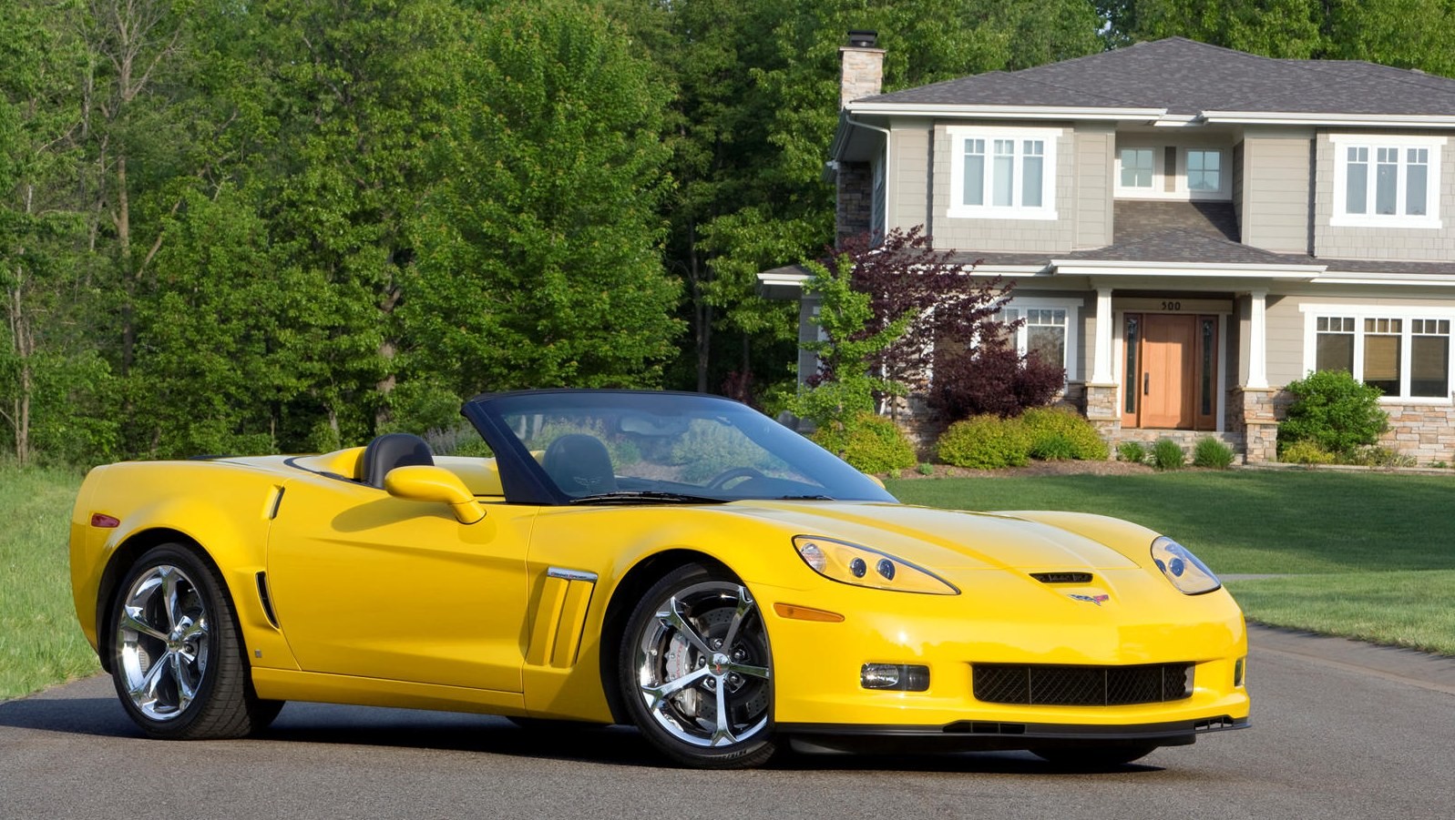 Corvette Generations/C6/C6 2011 Grand Sport Yellow.jpg